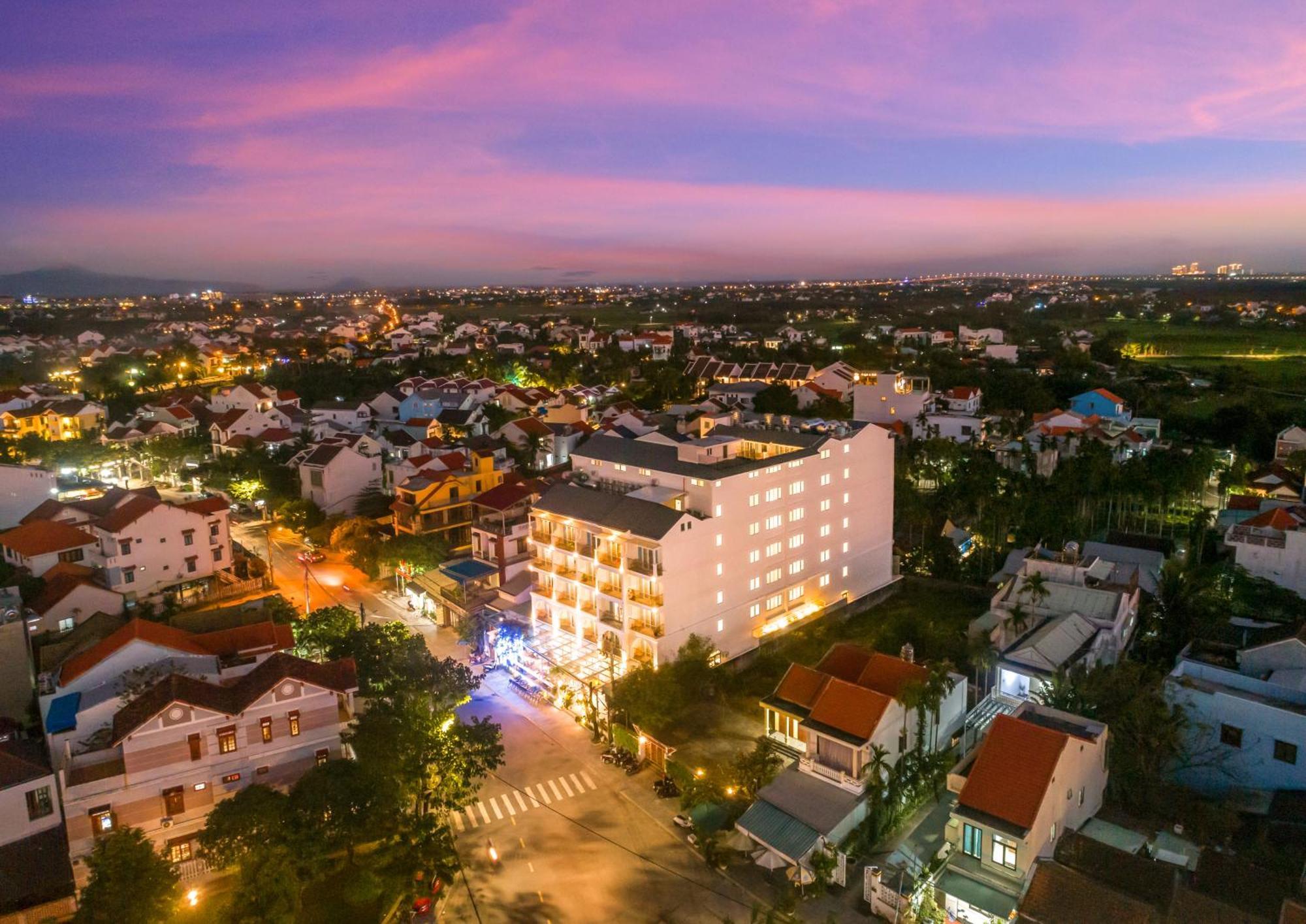 Amina Lantana Hoi An Hotel & Spa Екстер'єр фото